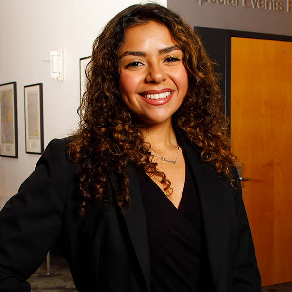 Delmy Cruz, public health transfer student Delmy Cruz, public health transfer student