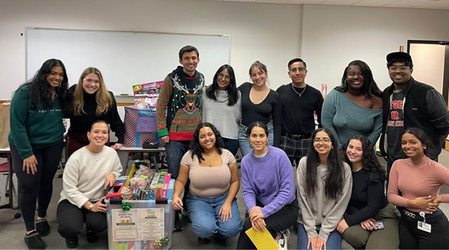 Rutgers GSHL toy drive 2023