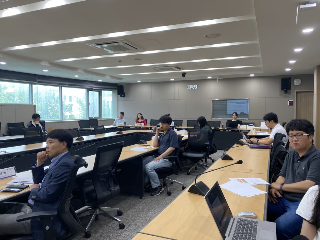 Andrea Hetling South Korea 2