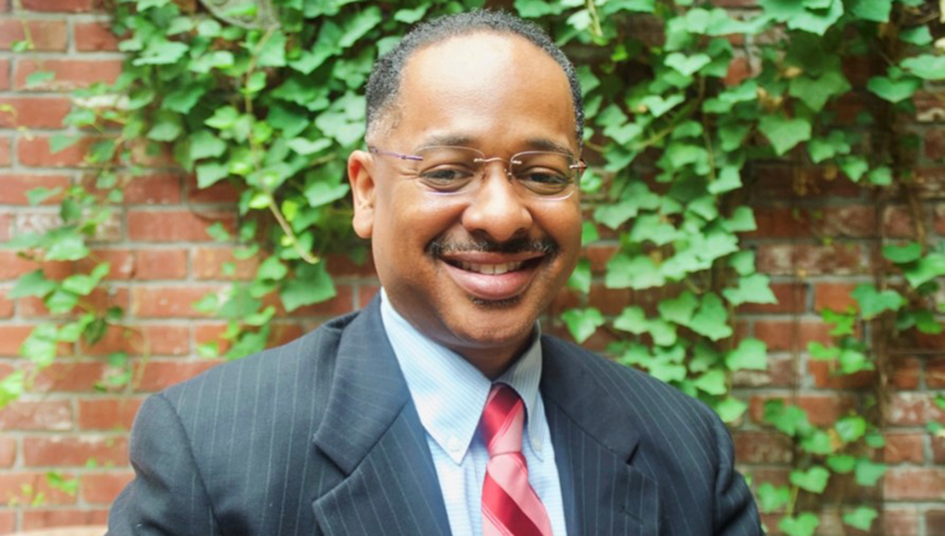 Rolando_Herts_NPS-Birmingham Headshot of alum Rolando Herts, Ph.D. Planning and Public Policy '11